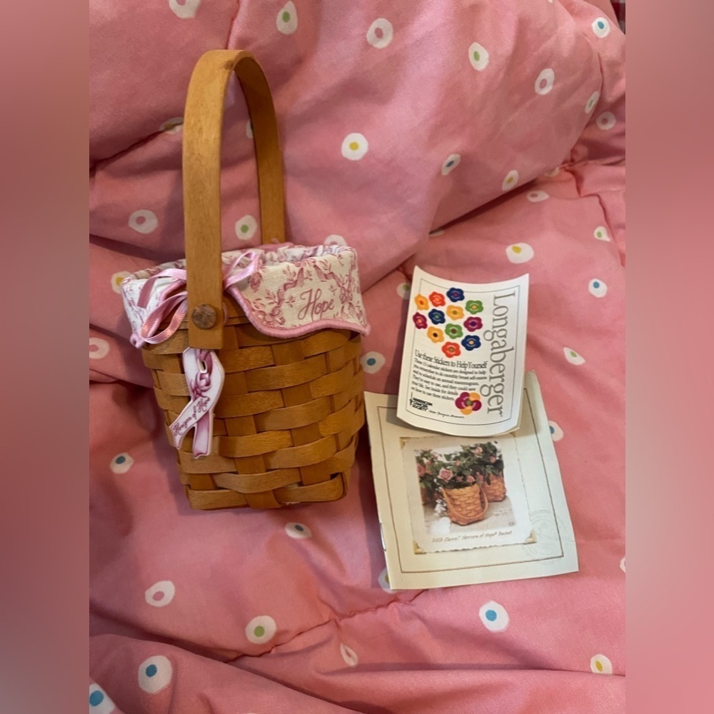 Longaberger Horizon of Hope Basket Cancer Society w/Liner, Protector, & Tie-On